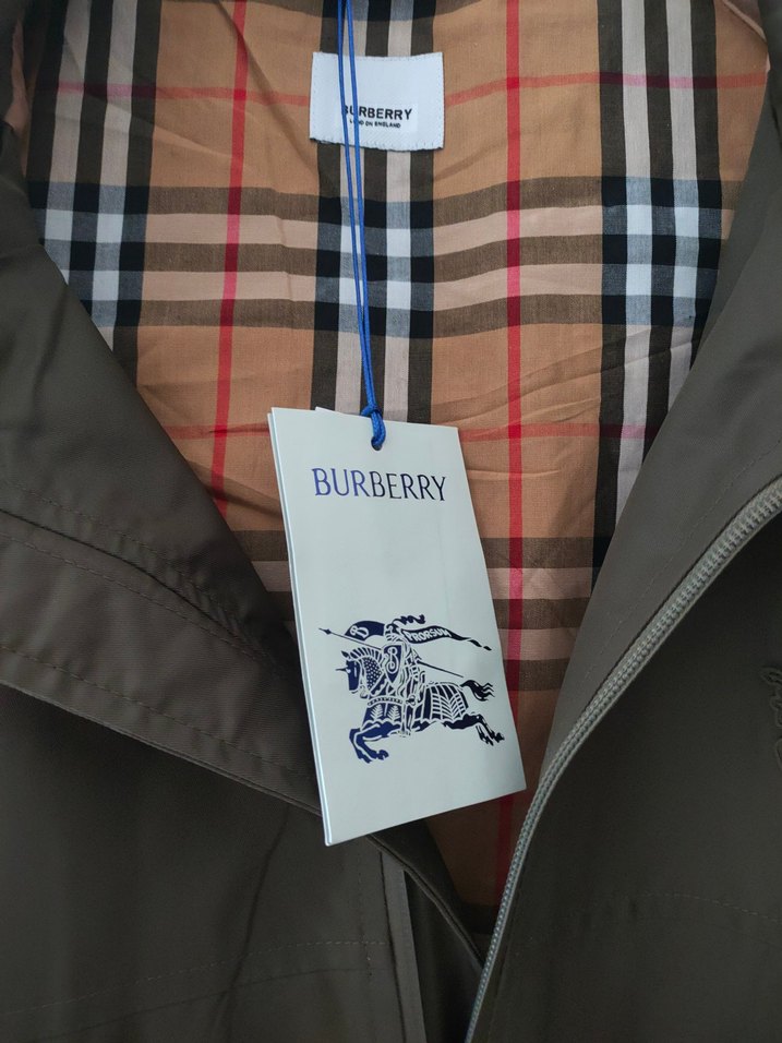 BURBBERY LOGO BASKILI KAPÜŞONLU CEKET - Görsel 3