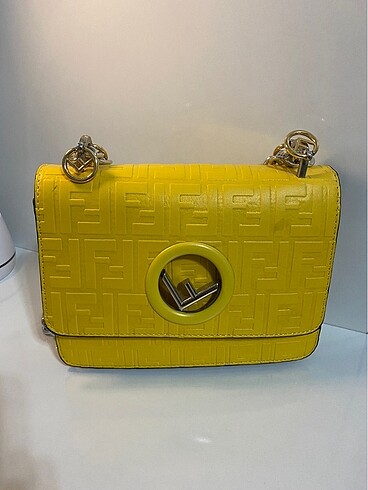 Fendi Çanta