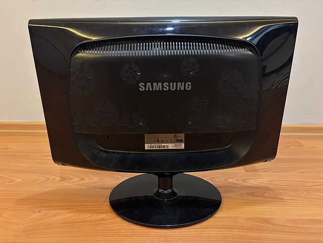 Samsung Monitör