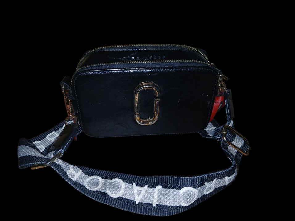 Kadın Siyah Yılan Derisi Desenli Deri Çapraz Çanta - Görsel 2