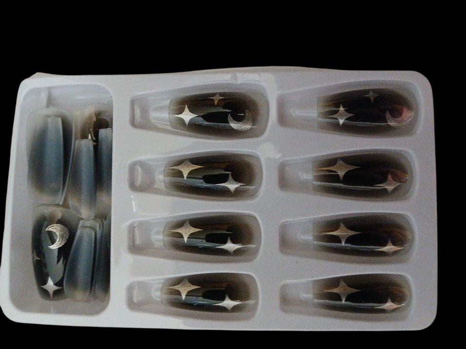 Siyah Parlak Desenli 24'lü   Tırnak - Görsel 2