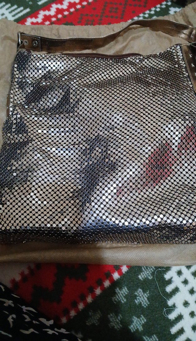 Parlak içi saten Kahverengi pullu Yılan Desenli Metal Çanta - Görsel 3