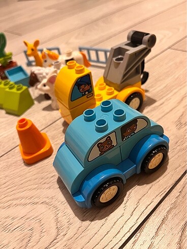 Lego duplo çekici araç