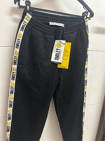 Pull&bear lisanslı eşofman - Görsel 4