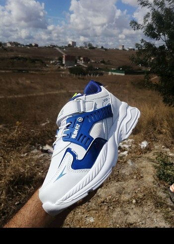 Mavi Erkek Çocuk Velcro Spor Ayakkabı
