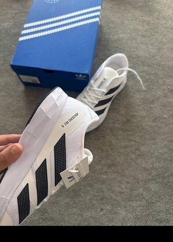 40 Beden Adidas Beyaz Erkek Spor Ayakkabısı Velcro