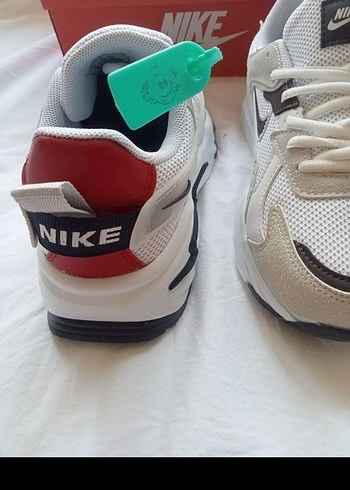 39 Beden Nike Beyaz Kadın Spor Ayakkabısı