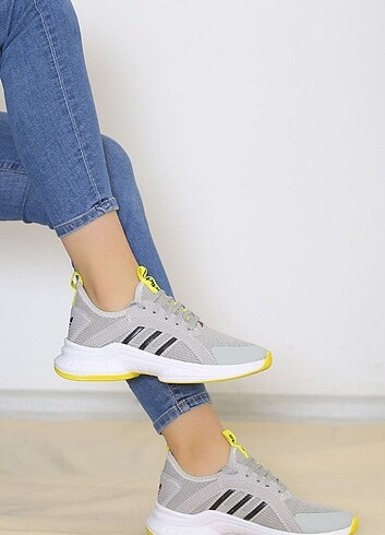 #sporayakkabi#yenisezon#mango#bambi#zara#adidas#nike#newbalance