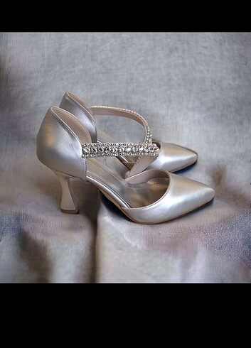 #stiletto#tapukluayakkabi#ozelgun#abiye#tesettur#mango#zara#mang
