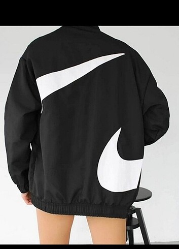 Nike #yagmurluk#yenisezon#nike