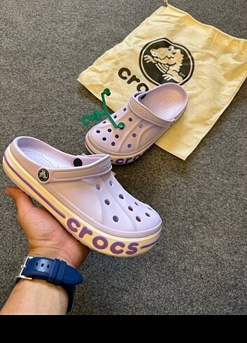 Crocs 