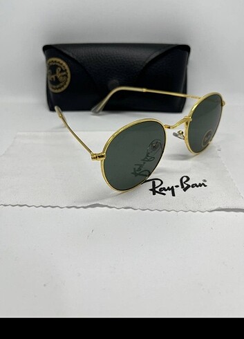 Ray-Ban Güneş Gözlüğü ??İthal üründür. ??UV 400 ışınlarına karşı