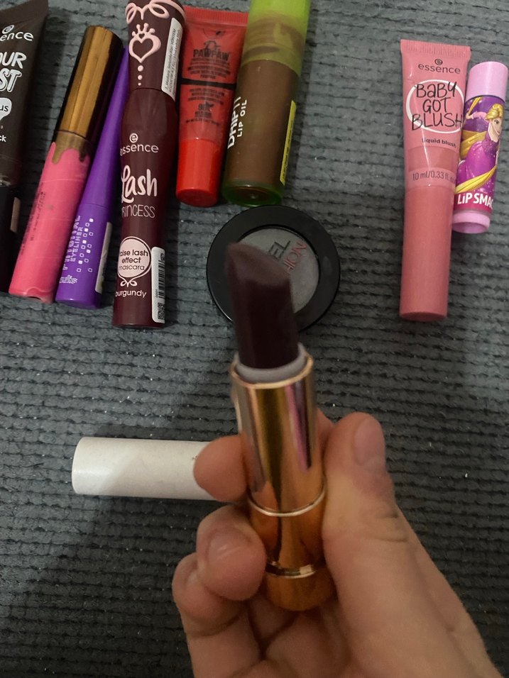 Çeşitli Makyaj Ürünleri Seti - Görsel 4