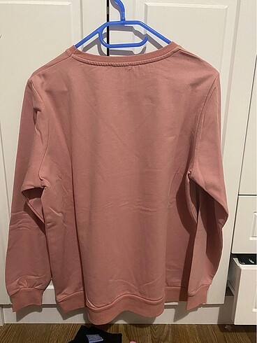 LC Waikiki LCW Casual Sweatshirt