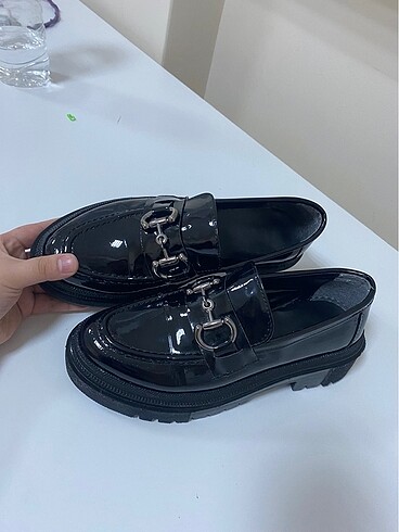 Marjin Loafer