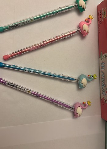 Beden Renkli Flamingo Figürlü Yumurtlayan Kalem Seti 4 adet
