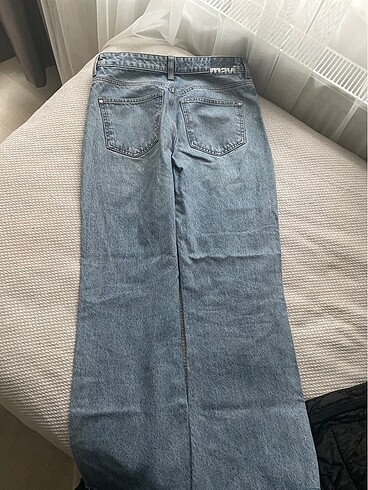 38 Beden Mavi jean