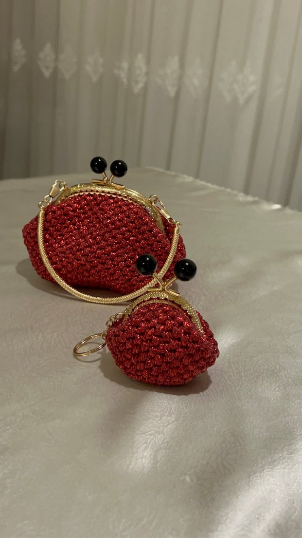 Kırmızı Boncuk İşlemeli Kadın Portföy Çanta - Görsel 2