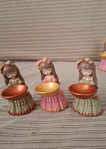 Pastel Renkli Kız Figürin Seti - Görsel 2