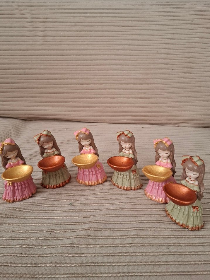 Pastel Renkli Kız Figürin Seti - Görsel 3