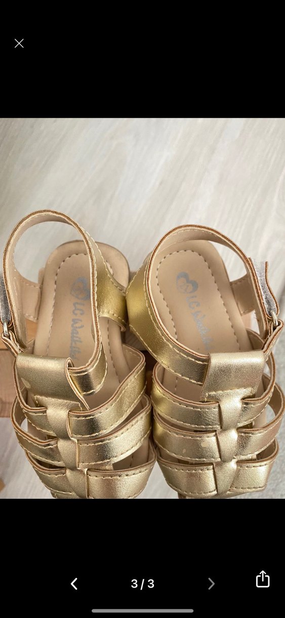 Kız Çocuk Parlak Altın Tokalı Sandalet - Görsel 2