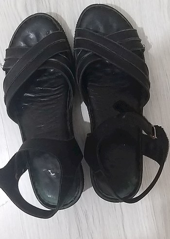 Kadın Siyah Dolgu Topuklu Sandalet