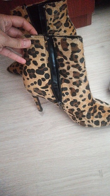 39 Beden Leopar topuklu 