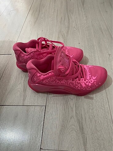 Nike Jordan Zion 3 Basketbol Ayakkabısı