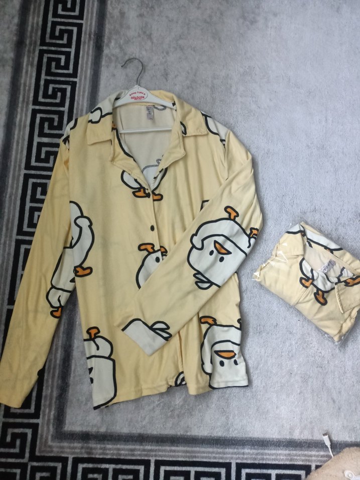 Desenli Düğmeli  Ev Giyimi / Pijama Üstü - Görsel 4
