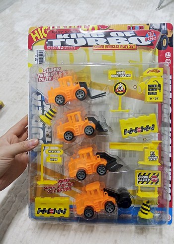 Renkli İnşaat Araçları Oyuncak Seti 13 Parça