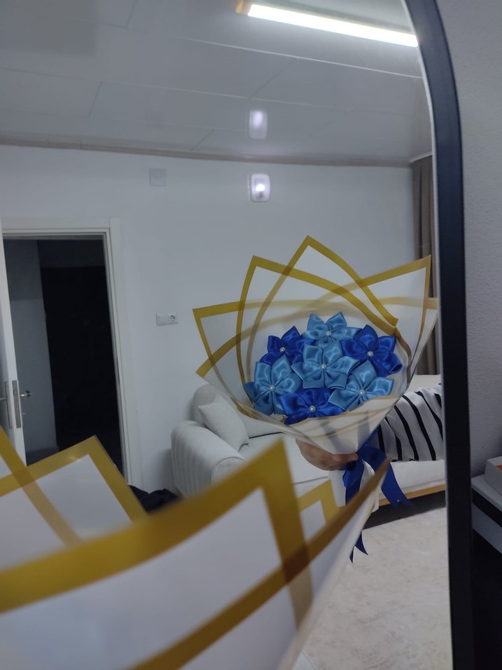 Mavi Kurdeleli Çiçek buketi el yapımı - Görsel 4