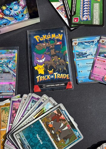 Beden Prismatic Evolutions Pokemon Kart Lotu