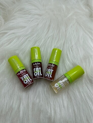 Nyx fat oil