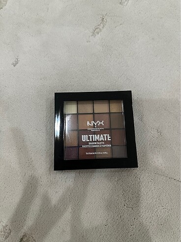 NYX Nyx ultimate far paleti