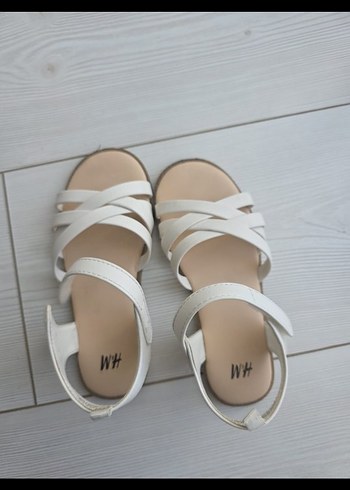 Kız Çocuk Beyaz Lastikli Sandalet - Görsel 3