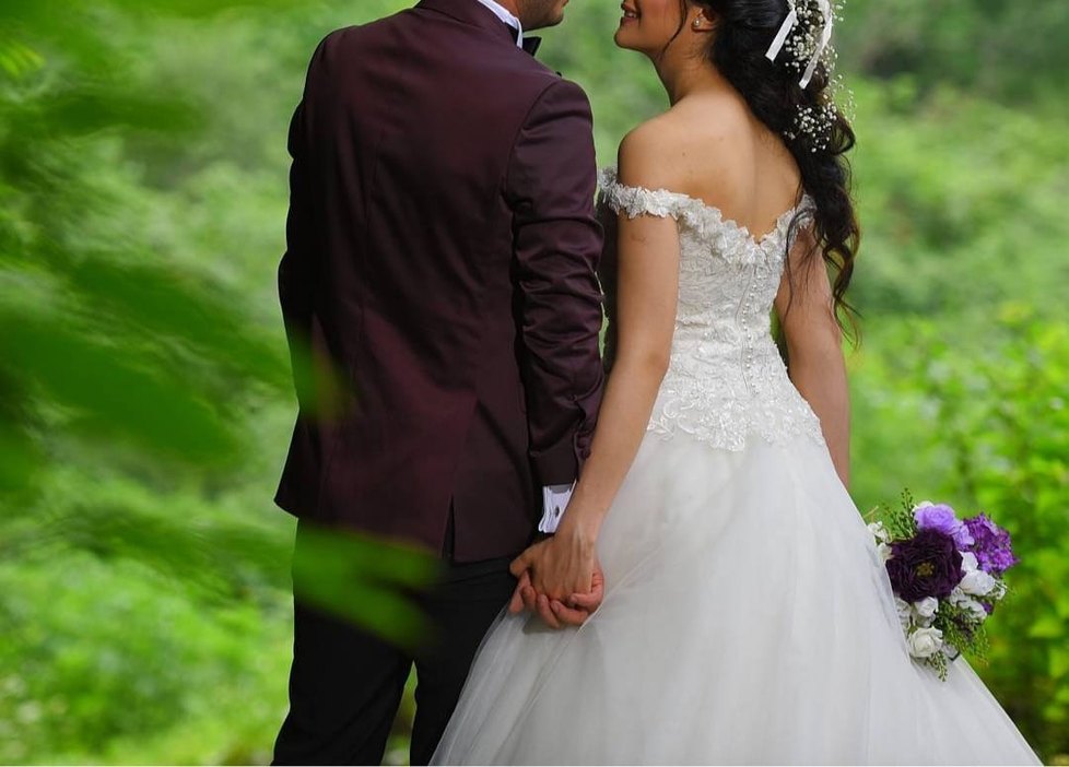 Klasik A Kesim Straplez Beyaz Gelinlik - Görsel 3