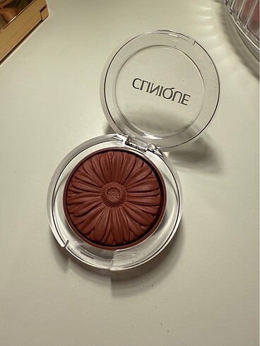 Beden Renk Clinique cheek pop allık