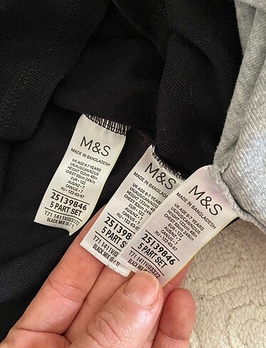 6 Yaş Beden Marks&spencer 9 tane 6-7 yaş atlet