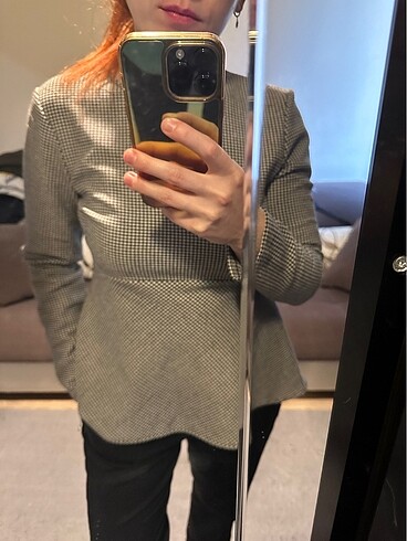 Zara pötikare bluz