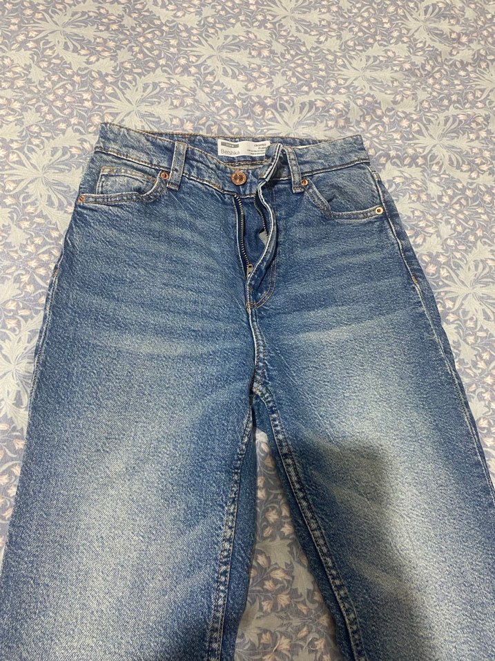 Bershka Mavi Düğmeli Crop Flare Jean - Görsel 4