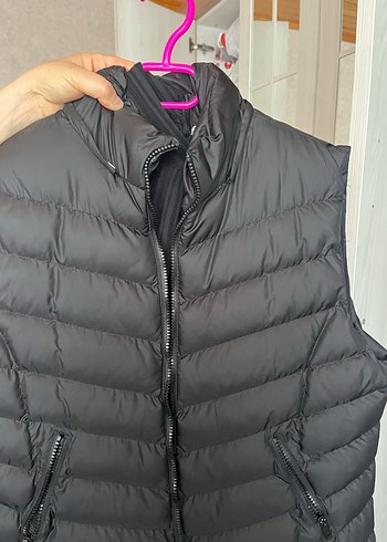 Kadın Gri Kapitone Fermuarlı Yelek - Görsel 4