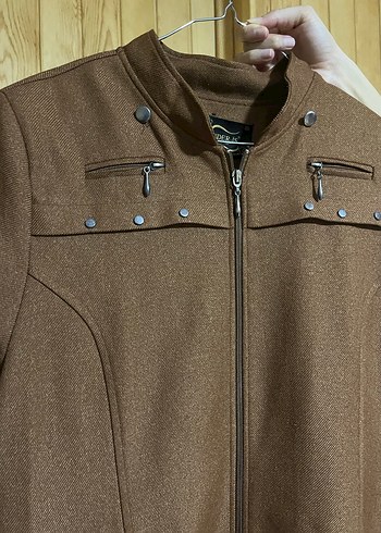 Kadın Kahverengi Süet Fermuarlı Midi Kaban - Görsel 4