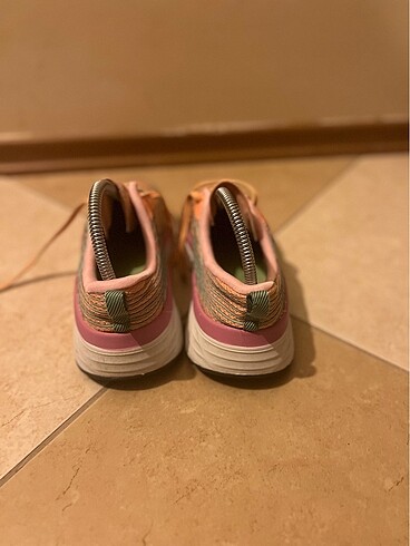 38 Beden turuncu Renk Orijinal somon rengi Skechers