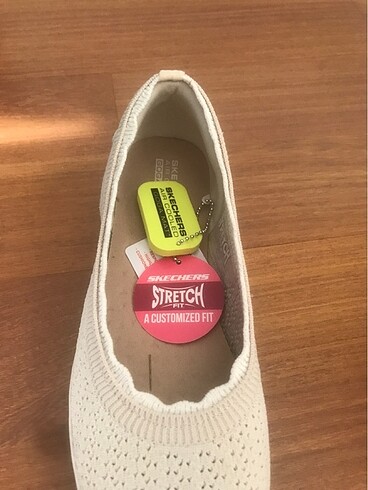 38 Beden Orijinal etiketli skechers