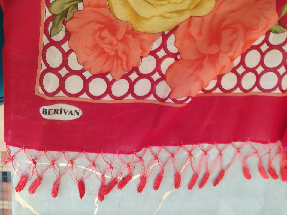 Püsküllü Nakışlı Kırmızı Bohem Kadın El Zinciri - Görsel 3