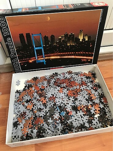 Karanlıkta parlayan puzzle