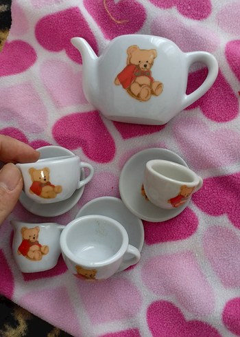 Ayıcık Desenli Beyaz Mini Çay Seti oyuncak