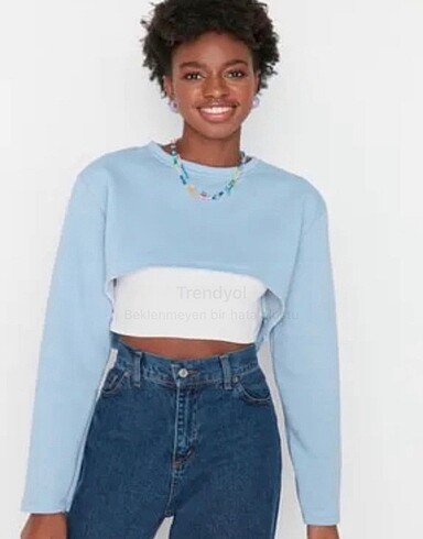 kadin crop sweat