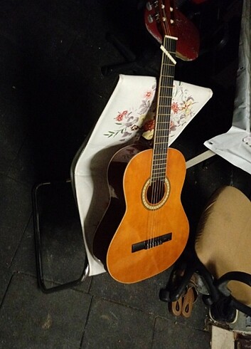 Gitar