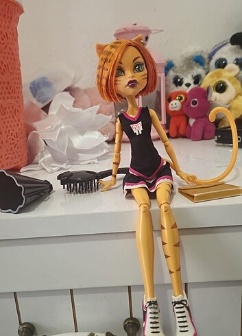 Beden Renk toralei monster high